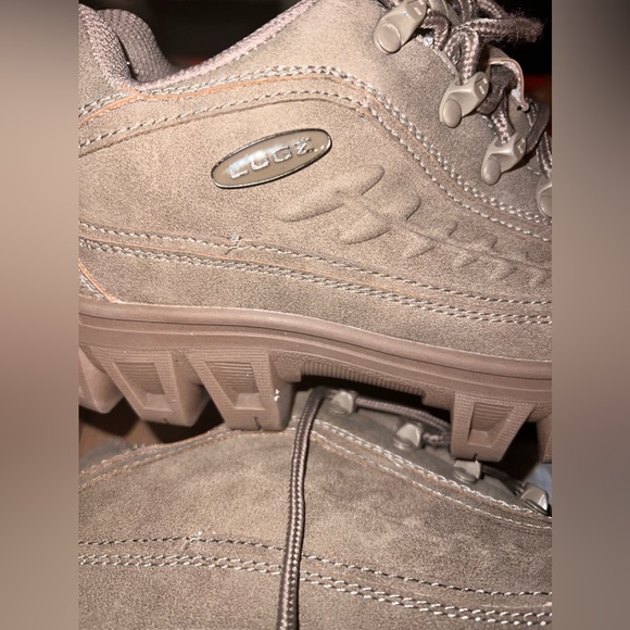 LUGZ 90s-Inspired, Imitation Suede-Like Sandy Tan Colored Sneaker - Picture 3 of 8